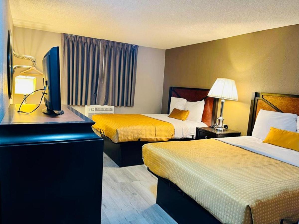 Super 8 By Wyndham Benton Harbor St Joseph Hotel Ngoại thất bức ảnh