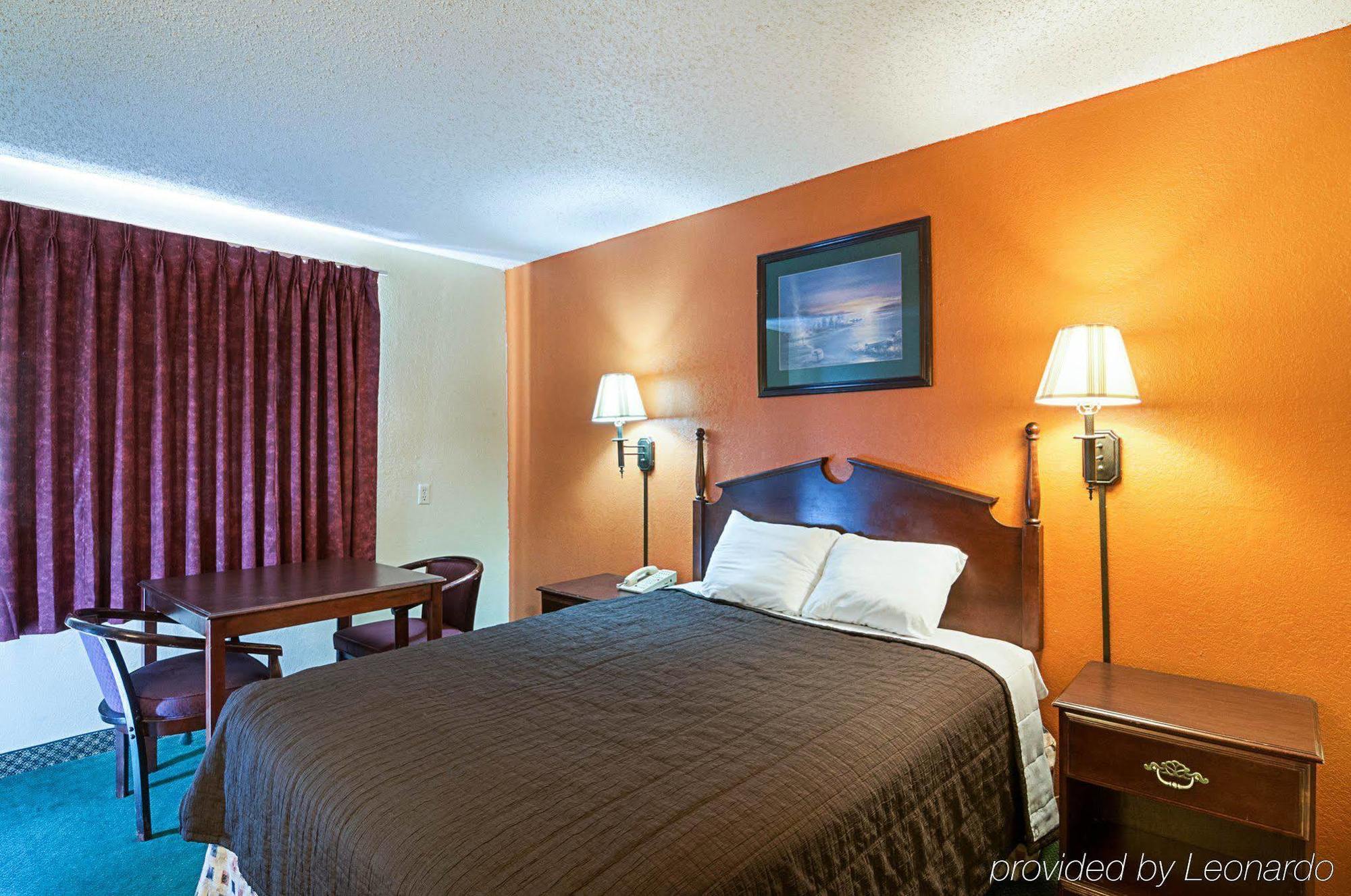 Super 8 By Wyndham Benton Harbor St Joseph Hotel Ngoại thất bức ảnh